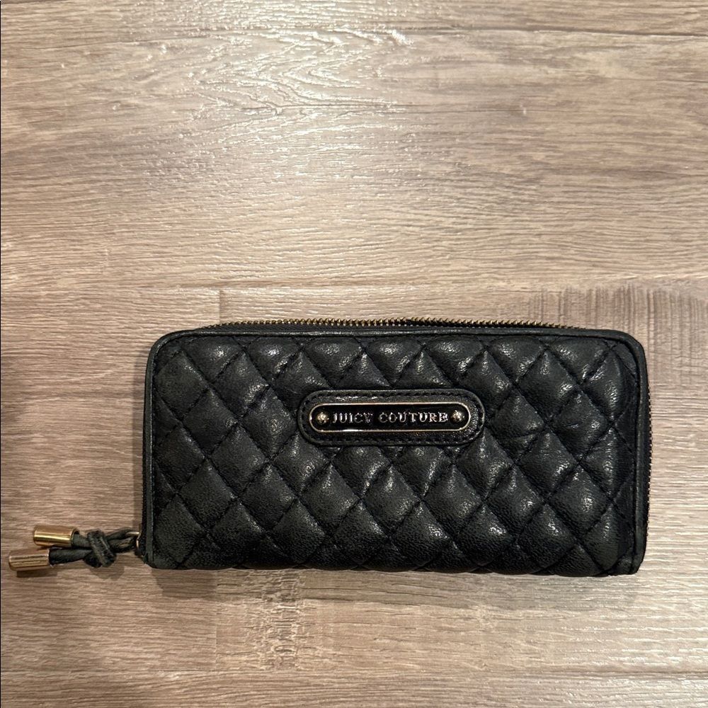 Juicy Couture Black Quilted Zip Wallet
